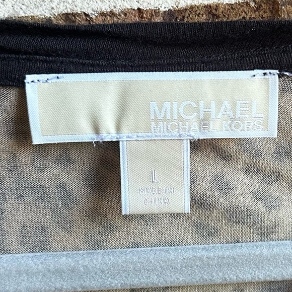 MICHAEL Michael Kors Leopard Print Blouse with Black Details - Picture 2 of 8